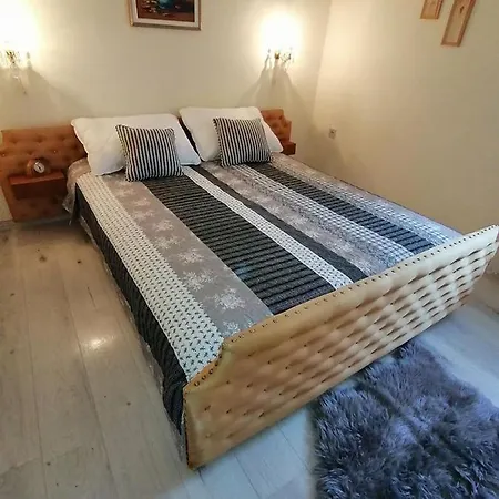Dora Guest house 4*